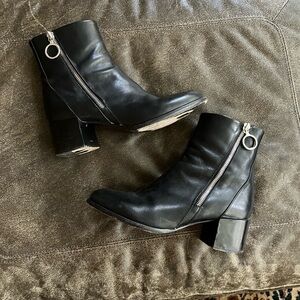 rag & bone Black Leather Ankle Booties with Silver Zipper